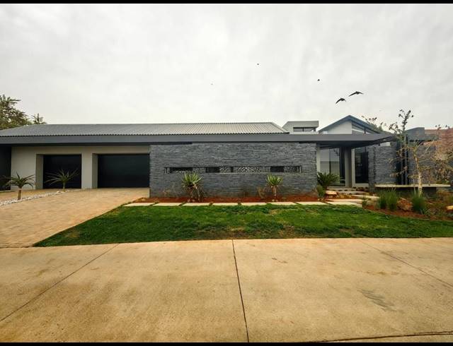 4 BEDROOM HOUSE FOR SALE IN SERENGETI LIFESTYLE ESTATE